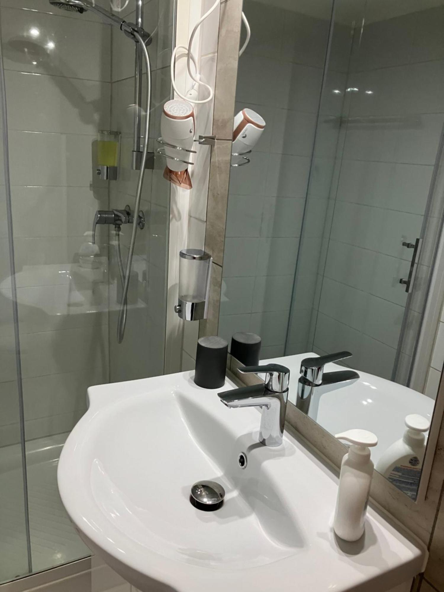 Residenza Giovanni كونتون المظهر الخارجي الصورة